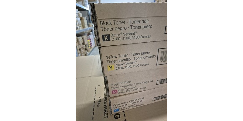4 Toner Xerox Versant 2100, 3100, 4100 CMYK Neu OVP A-Ware Original Rg MwSt 4 Toner Xerox Versant 2100, 3100, 4100 CMYK Neu OVP A-Ware Original Rg MwSt