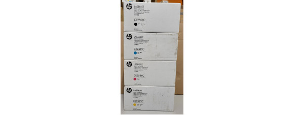4 Toner HP CE250YC CE251YC CE252YC CE253YC Neu OVP Original CP3525 . 