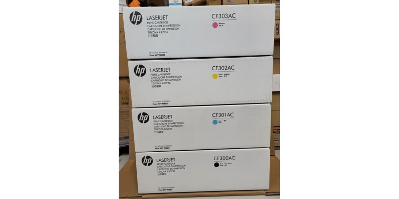 4 Toner HP 827A CF300AC CF301AC CF302AC CF303AC Neu OVP A-Ware Original MFP M880 4 Toner HP 827A CF300AC CF301AC CF302AC CF303AC Neu OVP A-Ware Original MFP M880