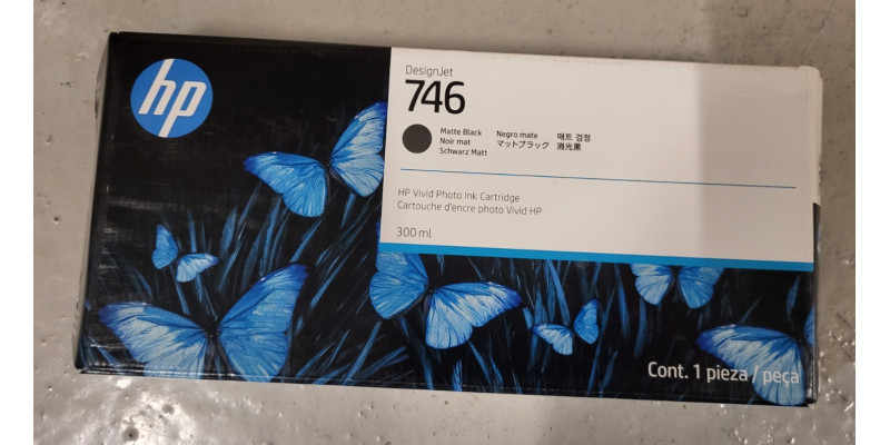 Druckpatrone HP 746 Schwarz Matt P2V83A Neu OVP A-Ware Designjet Z6 MHD: 02.2027 