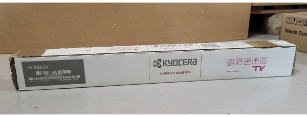 Toner Kyocera TK-8525M Magenta Neu OVP Original TASKalfa 4052ci . 