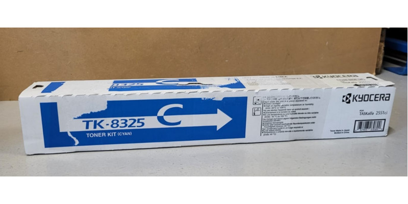 Toner Kyocera TK-8325C Cyan Neu OVP Original TASKalfa 2551ci Rg MwSt. 