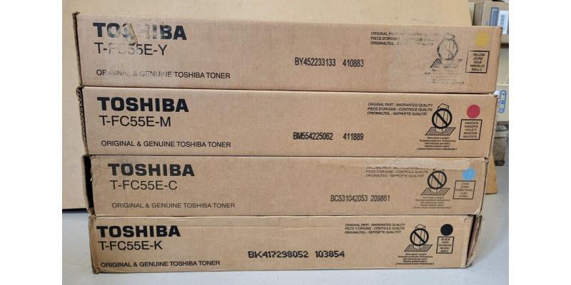 4 Toner Toshiba T-FC55E CMYK Neu OVP B-Ware Original e-STUDIO 5520C . 