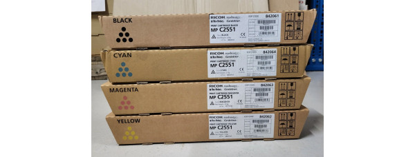 4 Toner Ricoh MP C2551 842061 842064 842063 842062 Neu OVP A-Ware Original . 