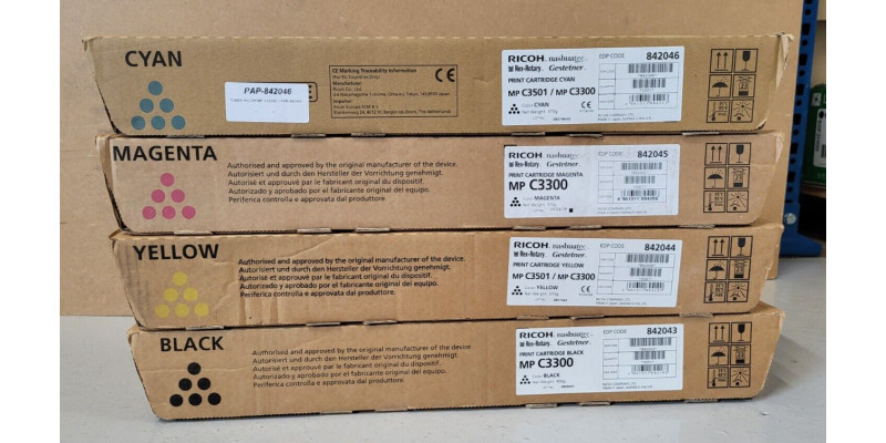 4 Toner Ricoh MP C3501 / MP 3300 842043 842046 842045 842044 CMYK Neu OVP A-Ware 