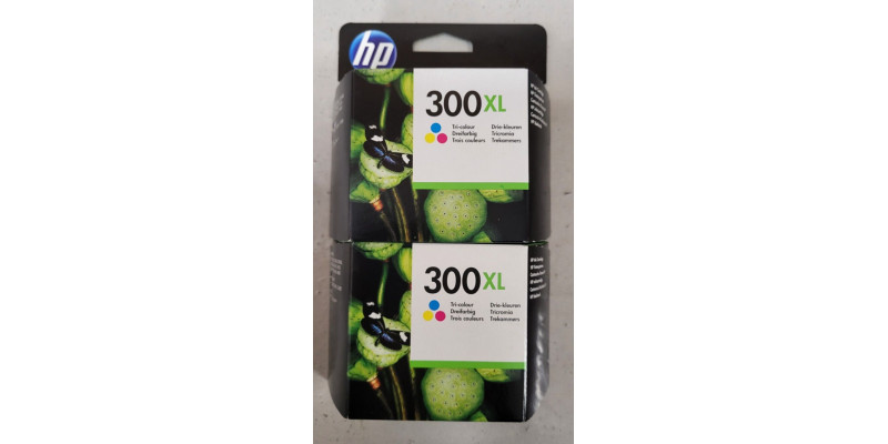 2 Tintenpatronen HP 300XL dreifarbig CC644EE Neu OVP HP DeskJet D1660 Rg MwSt. 